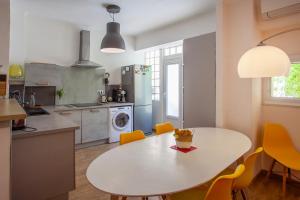 Appartements Grand-appartement-centre-Bastia : photos des chambres