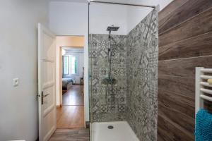 Appartements Grand-appartement-centre-Bastia : photos des chambres