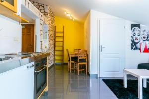 Borka - Kapovica - MPolo