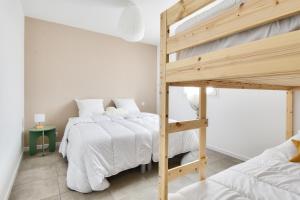 Maisons de vacances Jolie maison pour 8 - 400m de la plage - terrasse : photos des chambres