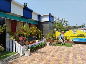 Prashaanti Tourist lodge and Restaurant