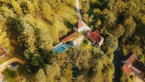 Maisons de vacances Belle maison avec piscine chauffee pour 6 : photos des chambres