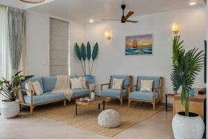 Casa Maxima - 4BR Villa with Private Pool near Coco Beach, Nerul