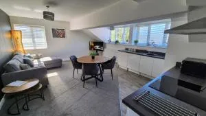 The Little Mill Inn - Charlesworth