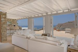 Blueros - Black Stone Suite