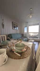 Appartements Le Panoramique, F2- vue imprenable, wifi & parking : photos des chambres