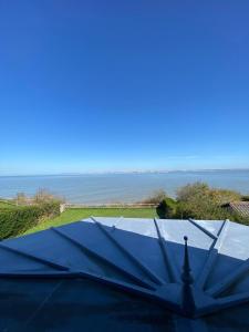 Maisons de vacances La vigie maison les pieds dans l-eau : photos des chambres
