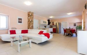 Villa Alemka - Island of Krk by Villas Guide