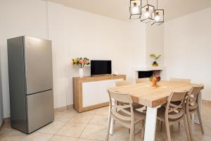 Apartamento de 2 dormitorios con balcón y terraza