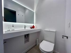 Plaza Sagrada Familia apartment