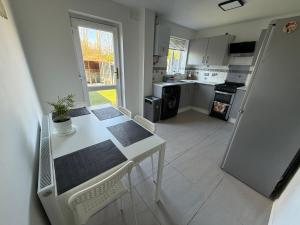 Two-bedrooms Newly refurbished central