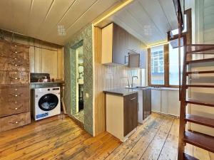 3 Bedrooms apartment in heart of Tbilisi, Rustaveli Avenue