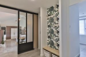 Maisons de vacances L'Atrie-Villa Piscine - Jacuzzi - Sauna : photos des chambres