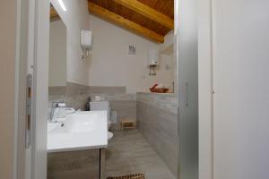 Dimora Rossa - casa baronale by Teuladaapartments img17