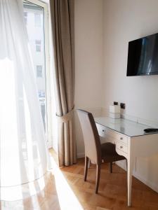 Single Room room in Grand Hotel Europa & Restaurant - Sea Hotels