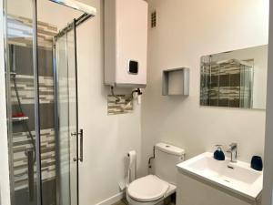 Appartements Studio moderne et lumineux centre ville Aix les Bains : photos des chambres