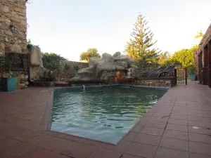 29 on Edward - 4 bedroom House - Atlantis