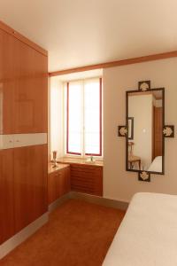 B&B / Chambres d'hotes Au petit Rennemoulin : Chambre Double - Vue sur Jardin