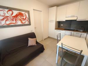 RESIDENCE ISOLA Maya 8