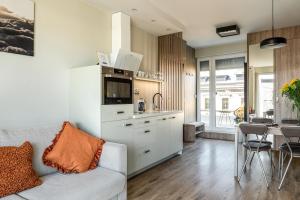 Unique Studio Apartment with 2 balconies with Wawel Castle and city views