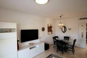 Penthouse with 3 terraces and sea view