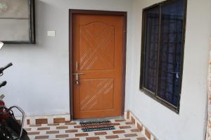 Taposhri Homestay with WiFi & Free Parking