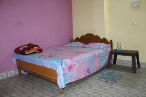 Taposhri Homestay with WiFi & Free Parking