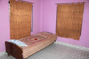 Taposhri Homestay with WiFi & Free Parking