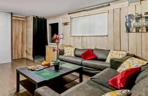 Le Double Studio AB à Dijon CHU, Ciné & Extérieur