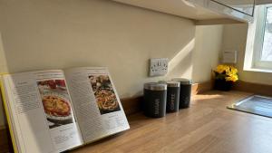 2 BD House, near City Center