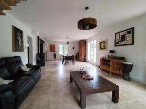 Villas Close to Saint-Remy-de-Provence : photos des chambres