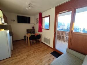 Maisons d'hotes Mountain Retreat in Hautes-Alpes with Stunning Views : photos des chambres