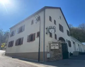 卡斯特格尔住宿加早餐旅馆 - Jonquery