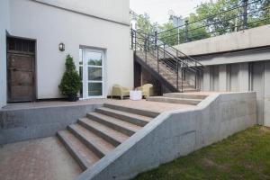 Apartment by the cathedral II