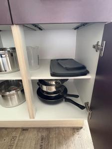 Monteurs Wohnung über den Dächern der Stadt