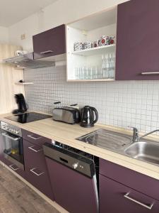 Monteurs Wohnung über den Dächern der Stadt