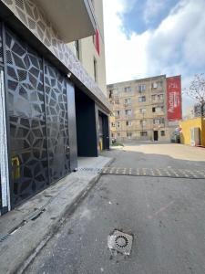 RULU Studio Plaza Mall