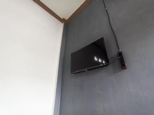 RedDoorz at Brawijaya Central Kampung Inggris