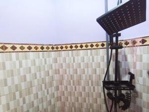 RedDoorz at Brawijaya Central Kampung Inggris