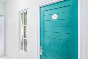 RedDoorz Near Kedungmundu Semarang