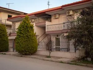 Xenia's Apartment - Flogita