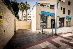 Apartment in El Campello with a pool and beach 250 meters away