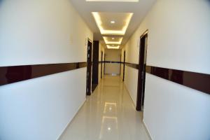 Golden Keys Hotel Chikkabanavara