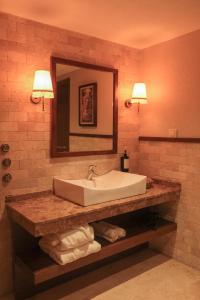 Suite with Sea View room in Phellos Suites