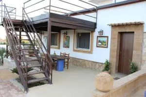 Villa Trinacria - فيلاجيو موس