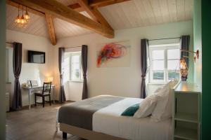 B&B / Chambres d'hotes DOMAINE FORVENT : photos des chambres