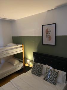 B&B / Chambres d'hotes Home SAINT MICHEL : photos des chambres
