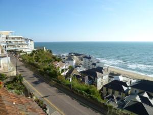 Royal Marine House First Floor Apartment - 3hvězdičkové hotely ve městě Ventnor