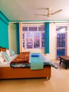 Check-in & Chill - Kareri