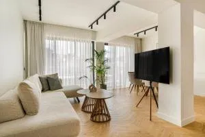 Urban Height Suites - Mókhlos